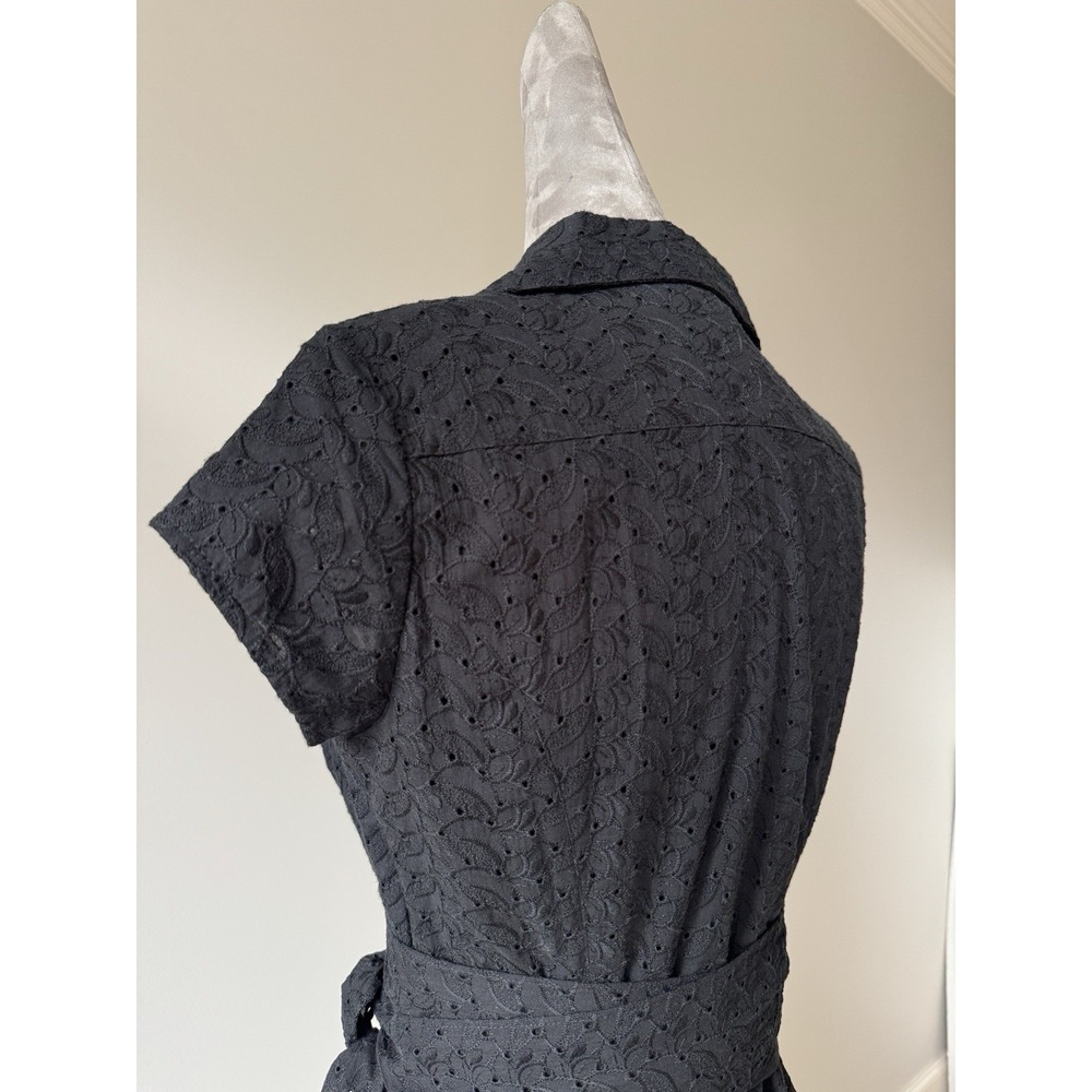 Black Eyelet Pattern Faux Wrap Dress Cap Sleeve Ann Taylor Size 6 - Picture 7 of 11